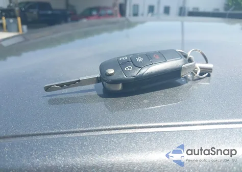 2013 Ford Fusion Se z USA, uszkodzony, nr VIN 3FA6P0H72DR203037